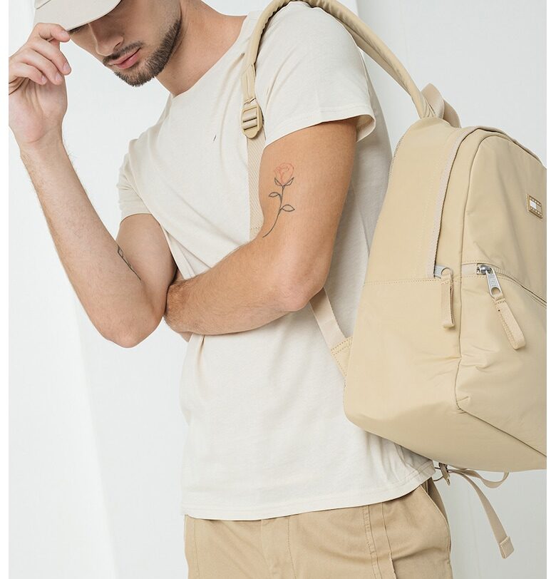 Памучна слим тениска Tommy Jeans