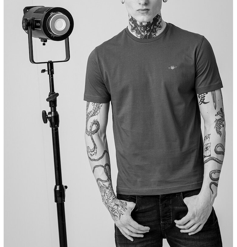 Памучна тениска Shield Gant