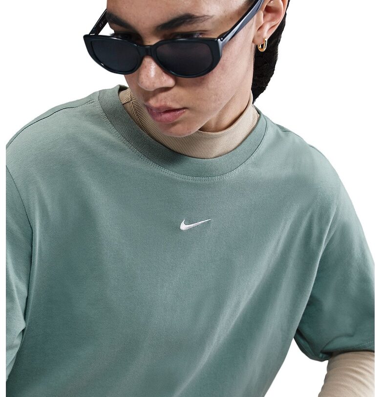 Памучна тениска Sportswear Essential Nike