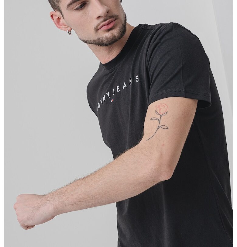 Памучна тениска с бродирано лого Tommy Jeans