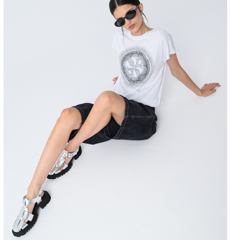 Памучна тениска с декоративни камъни GUESS