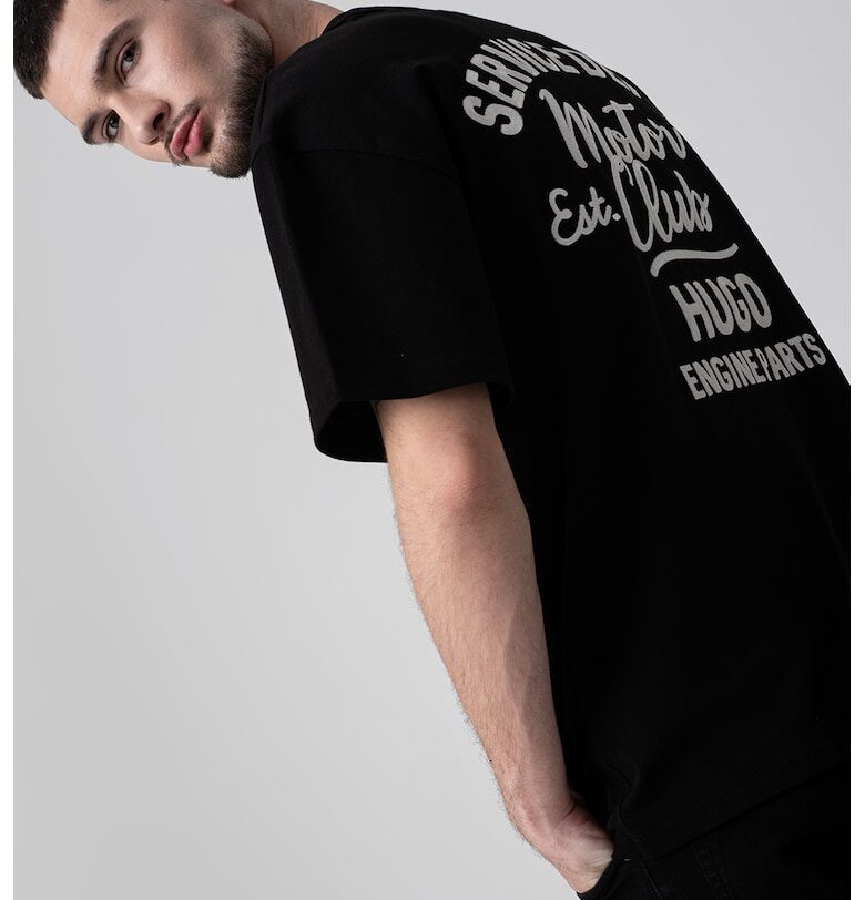 Памучна тениска с надпис HUGO