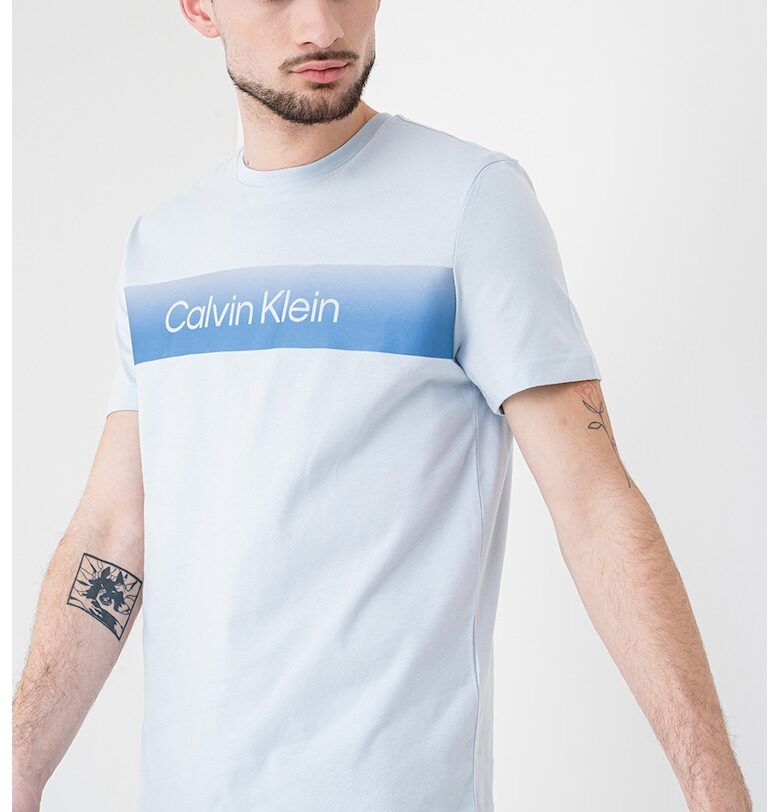 Памучна тениска с овално деколте CALVIN KLEIN