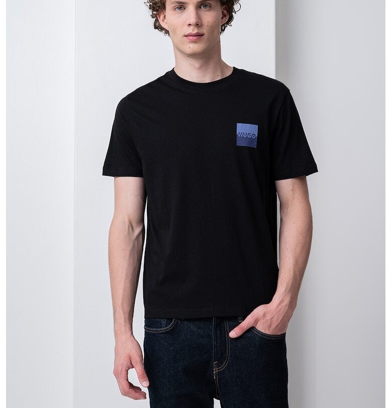 Памучна тениска с овално деколте HUGO