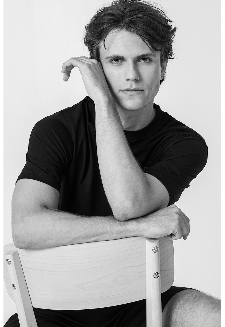 Памучна тениска с овално деколте Karl Lagerfeld