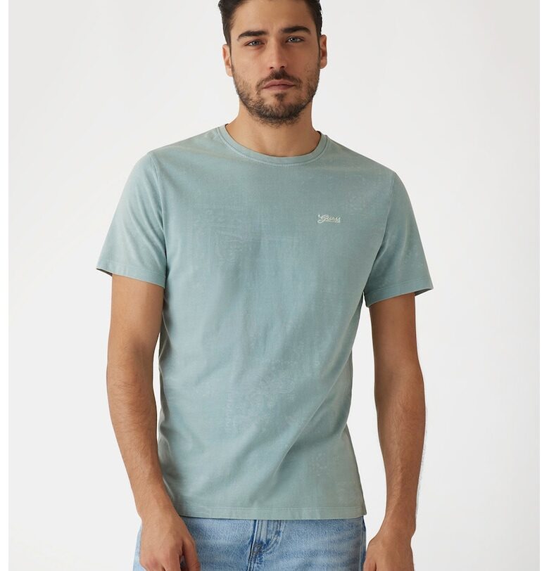 Памучна тениска с овално деколте и бродирано лого GUESS