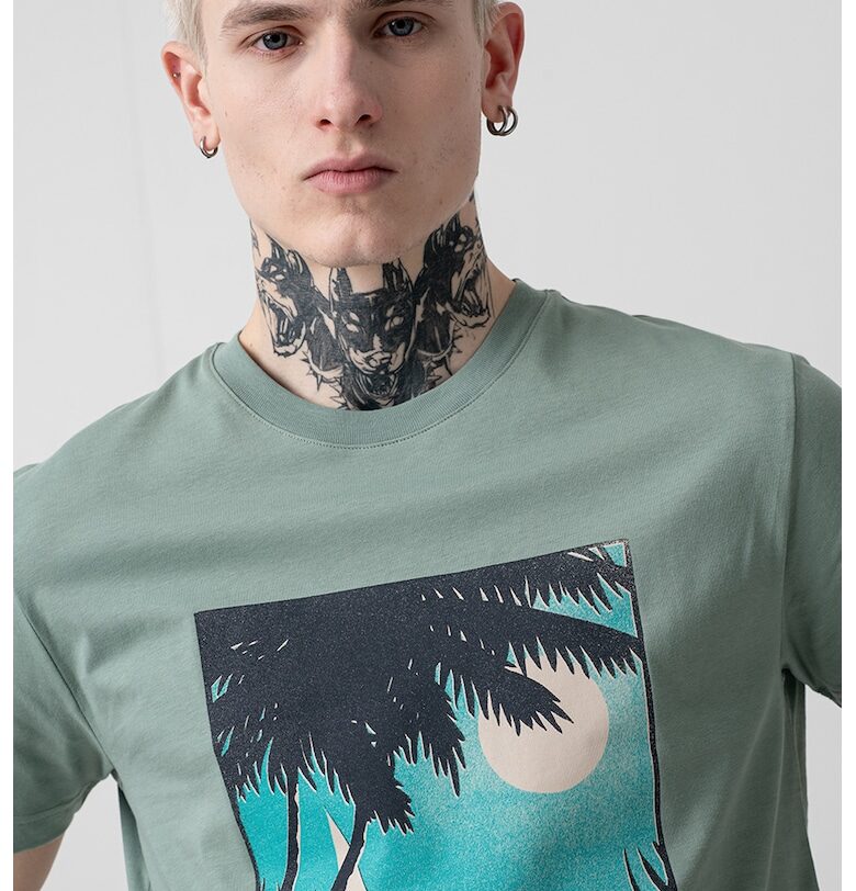 Памучна тениска с принт Gant