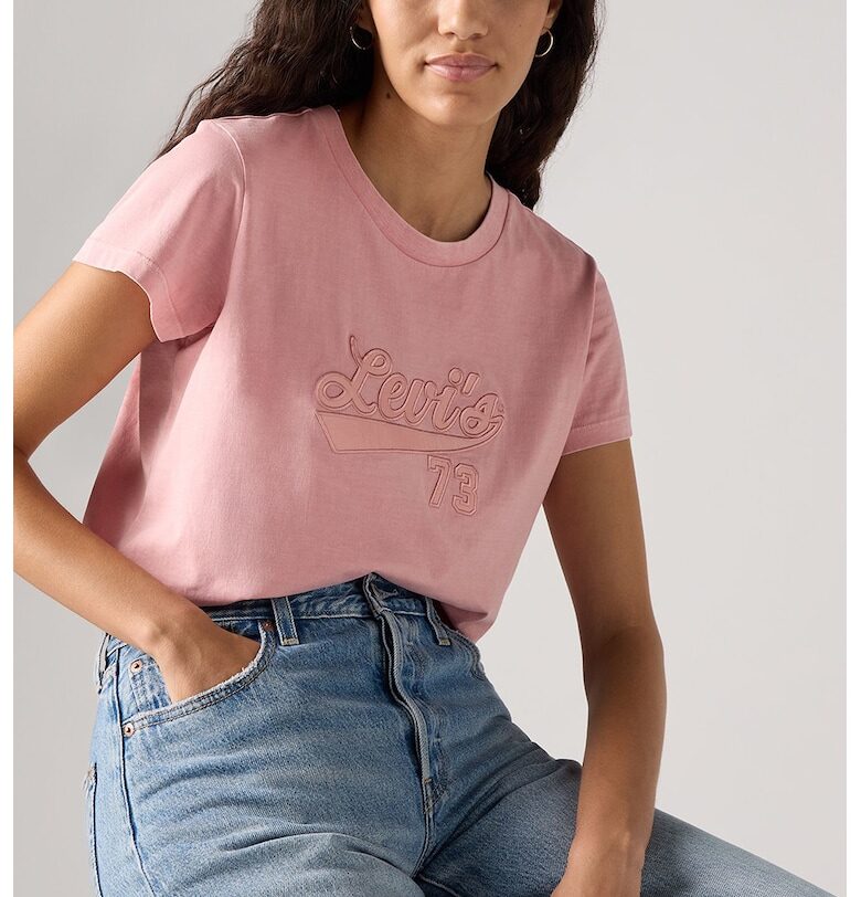 Памучна тениска с релефно лого Levis