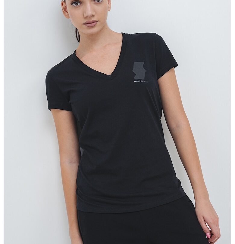 Памучна тениска с шпиц ARMANI EXCHANGE