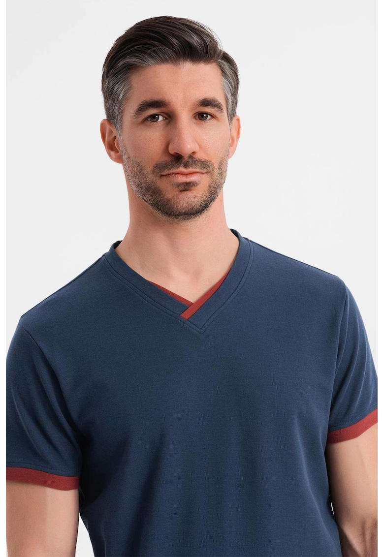 Памучна тениска с шпиц OMBRE