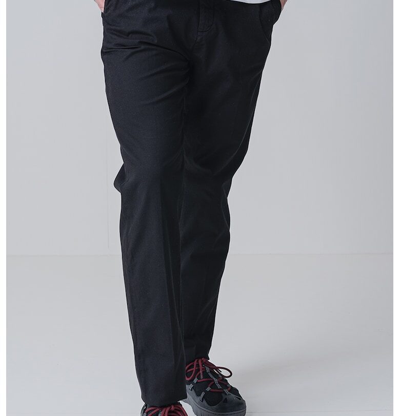 Панталон с връзка GUESS