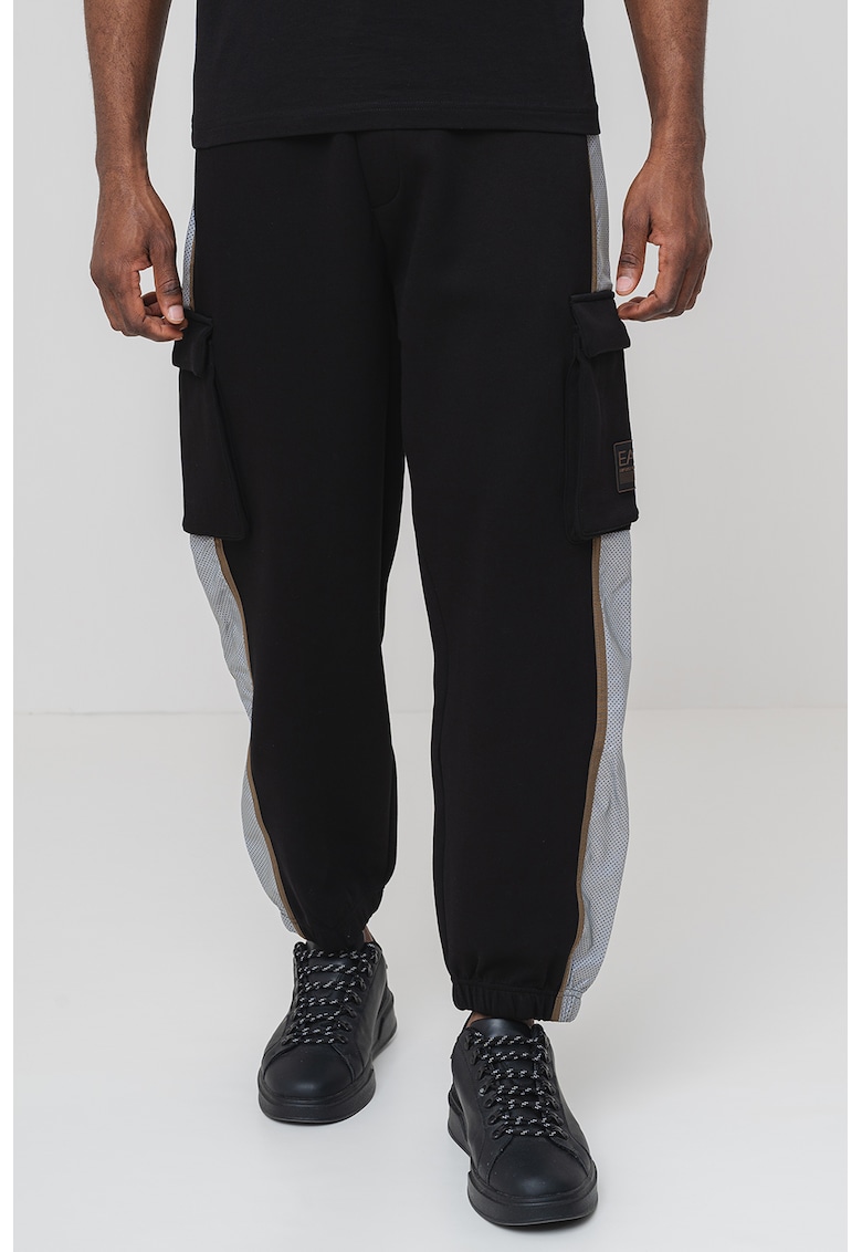 Панталон с памук с връзка EA7