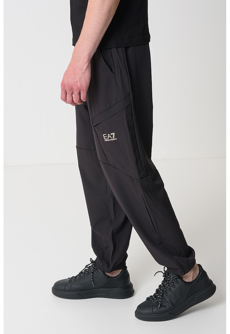 Панталон със средна талия EA7