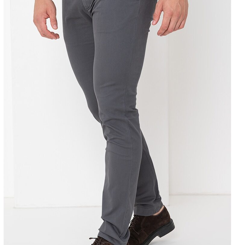 Панталон чино Bleeker по тялото Tommy Hilfiger