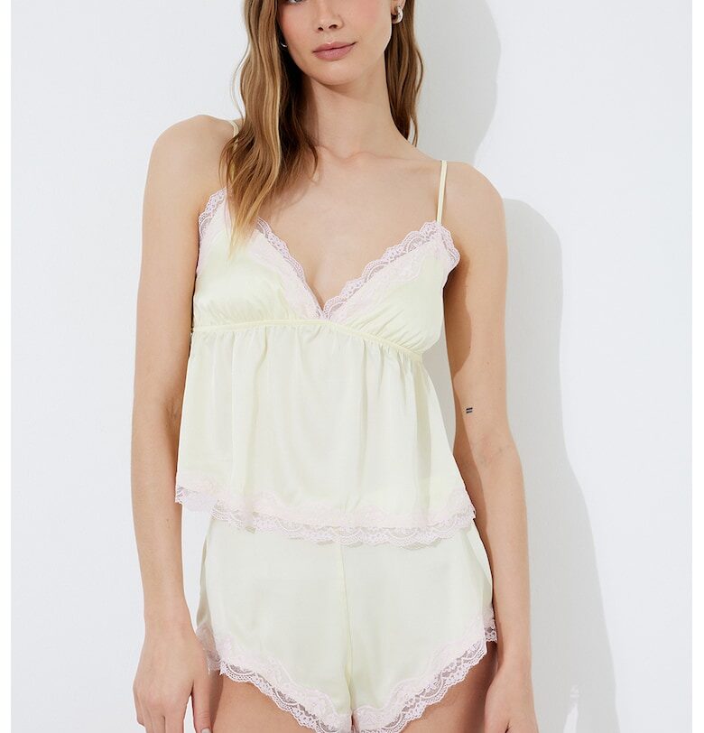 Пижамен сатиниран топ с дантелена подплата KOTON