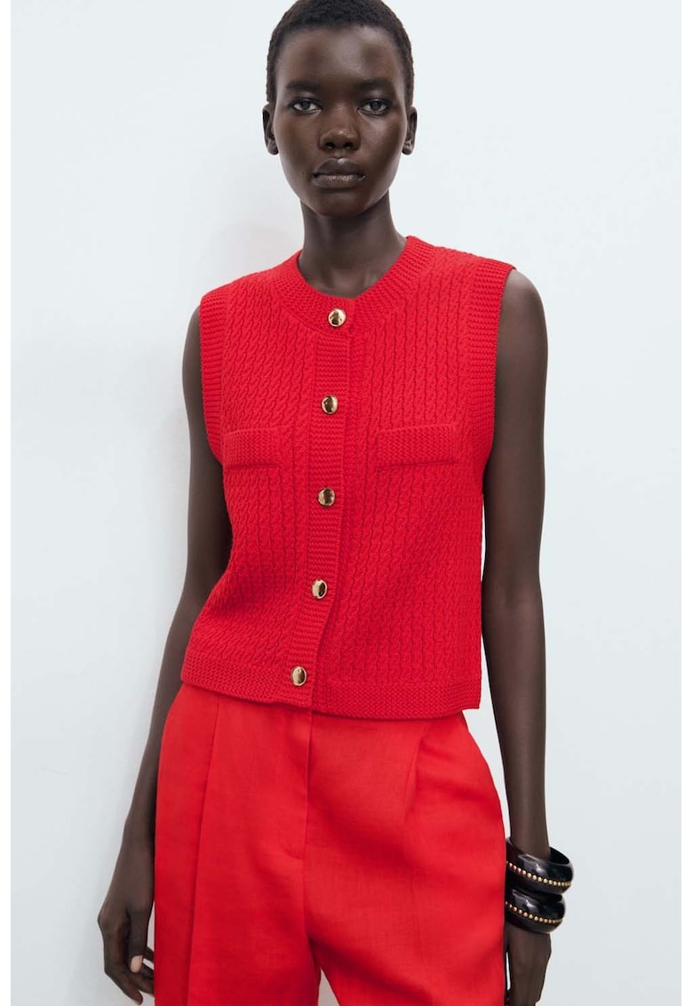 Плетен елек с копчета Mango