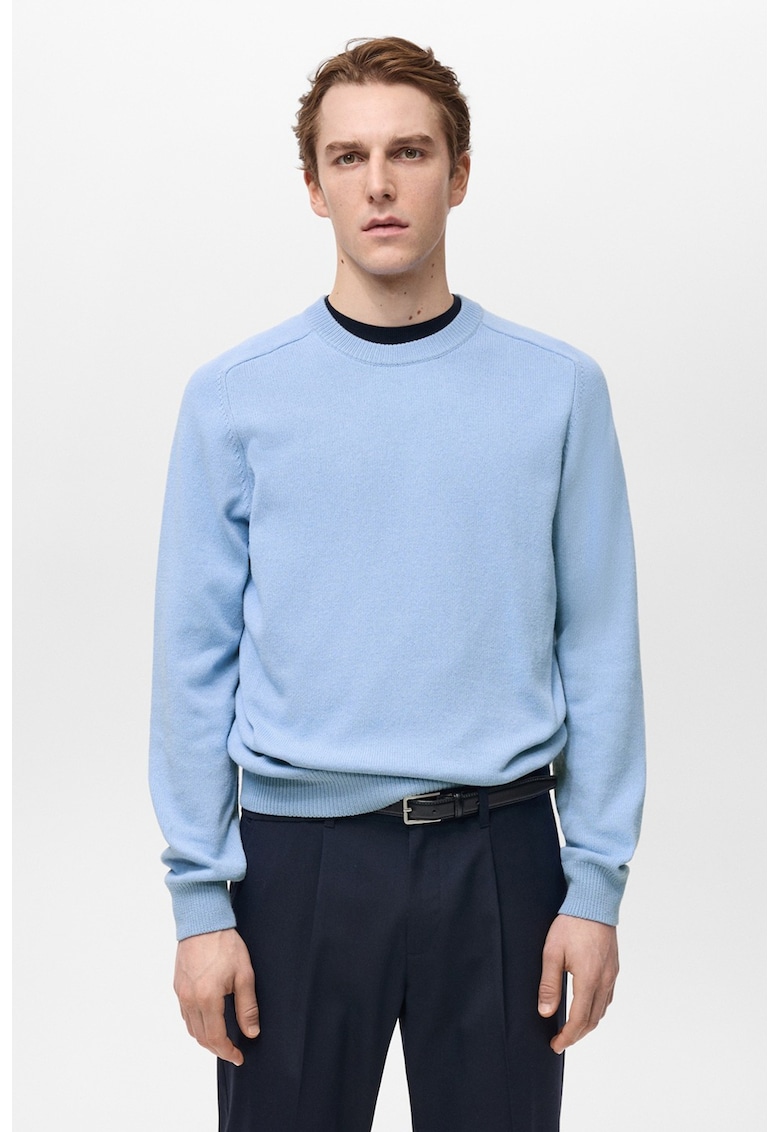 Плетен пуловер с овално деколте Mango