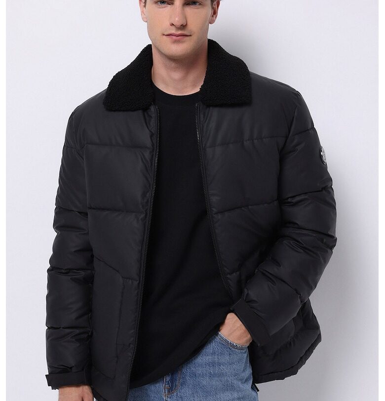 Подплатено зимно яке с джобове COLINS