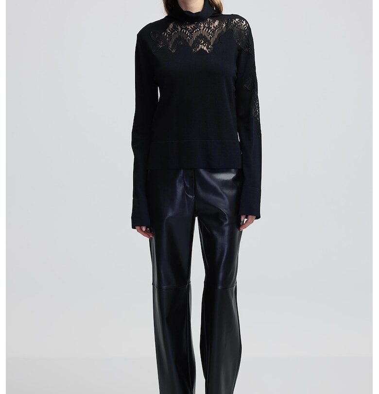 Поло с дантела Ipekyol