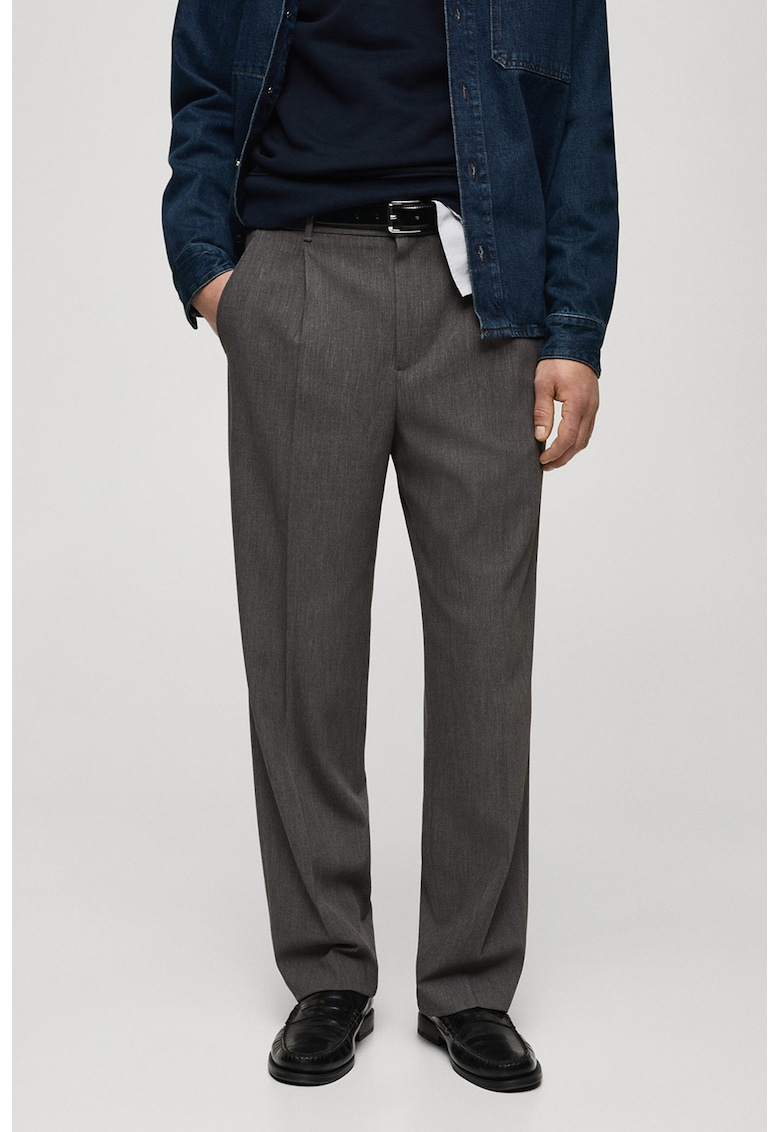 Прав панталон с джобове Mango