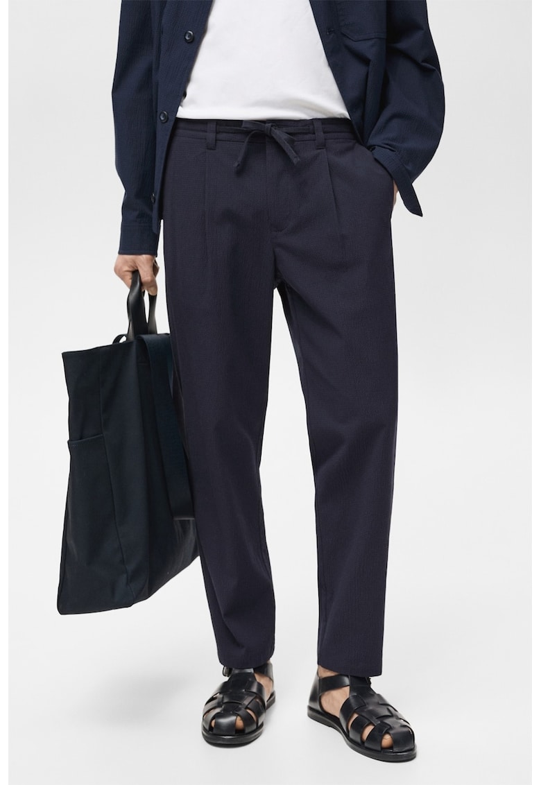 Прав панталон с лиосел и регулируема талия Mango