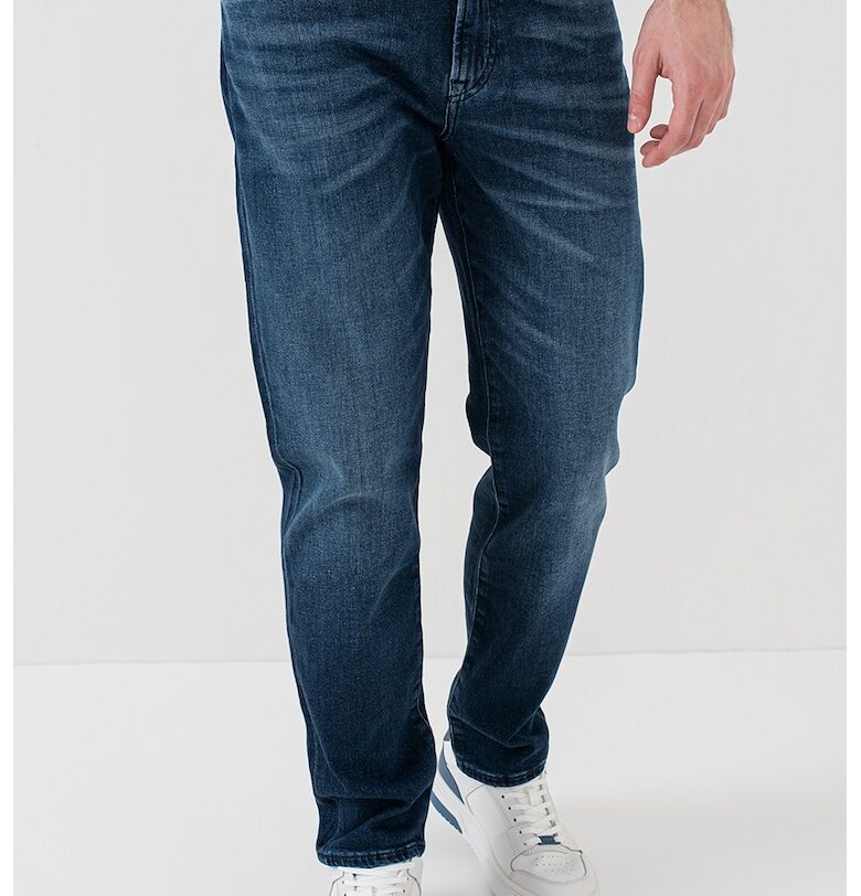 Прави дънки BOSS