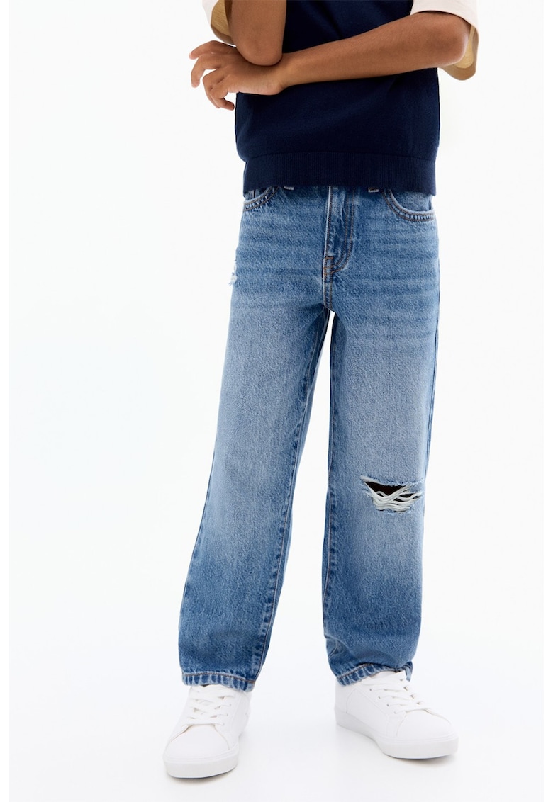 Прави дънки със захабен ефект Mango