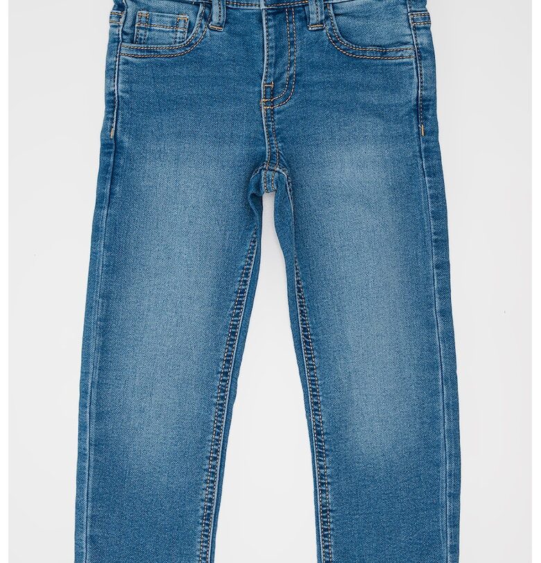 Прави дънки със средновисока талия Mayoral