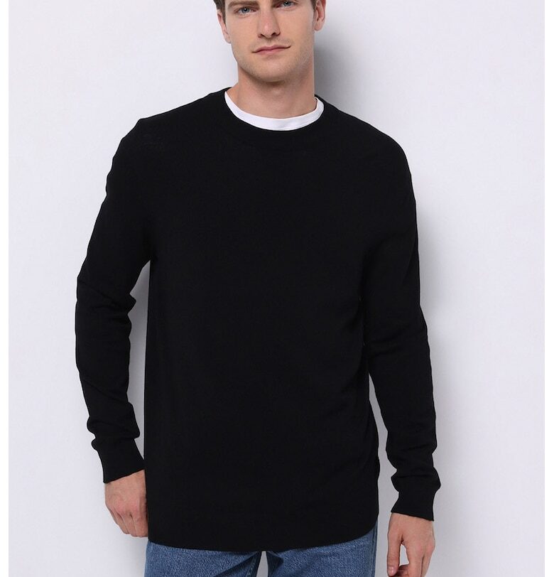 Пуловер с овално деколте COLINS