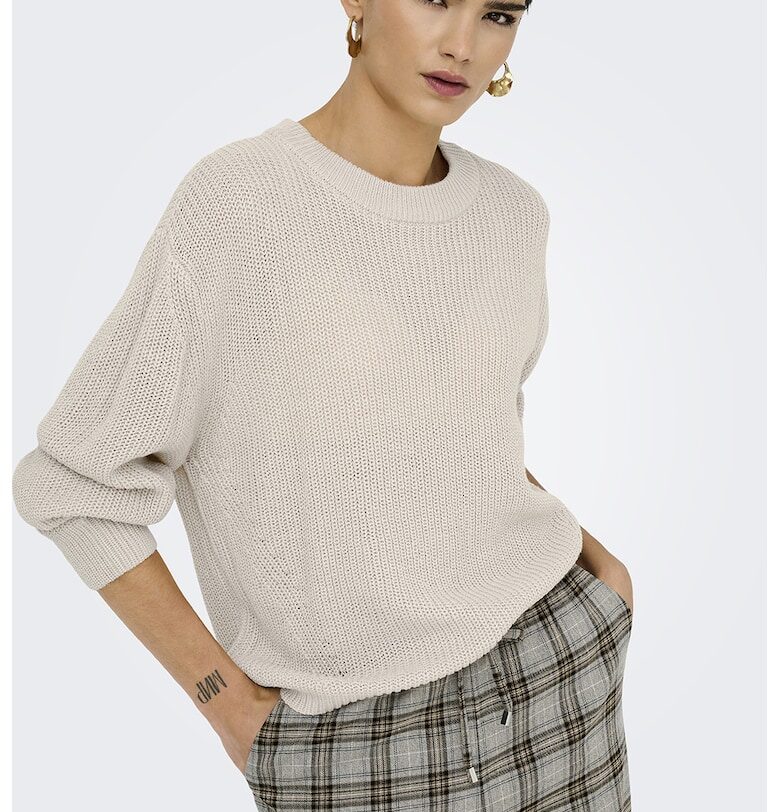 Пуловер с овално деколте Only