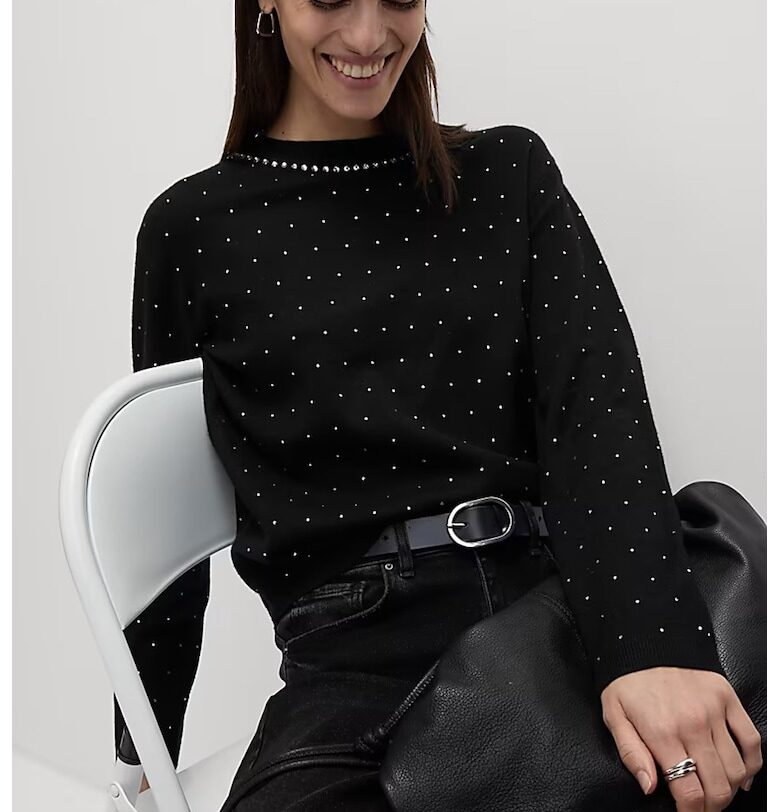 Пуловер с овално деколте и декоративни камъни Marks  Spencer