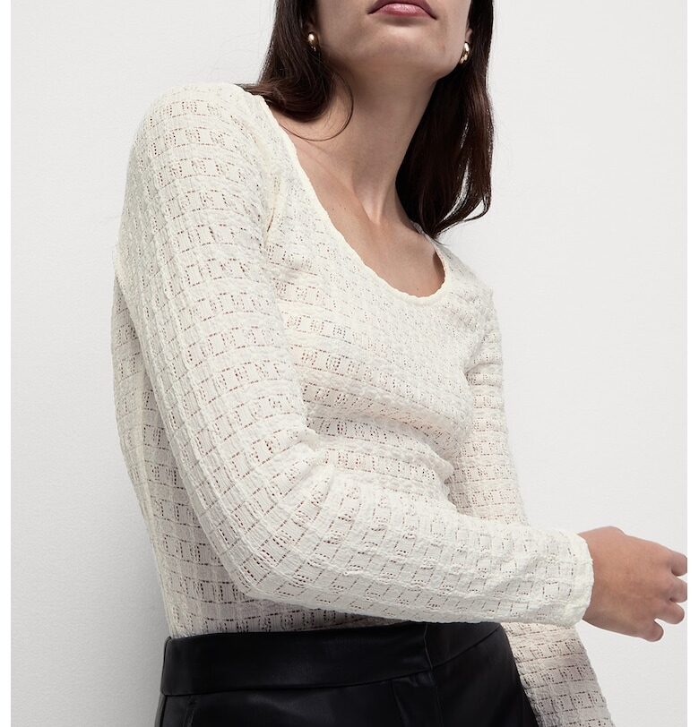 Релефна блуза с овално деколте Marks  Spencer