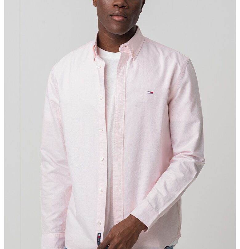 Риза Oxford със стандартна кройка Tommy Jeans