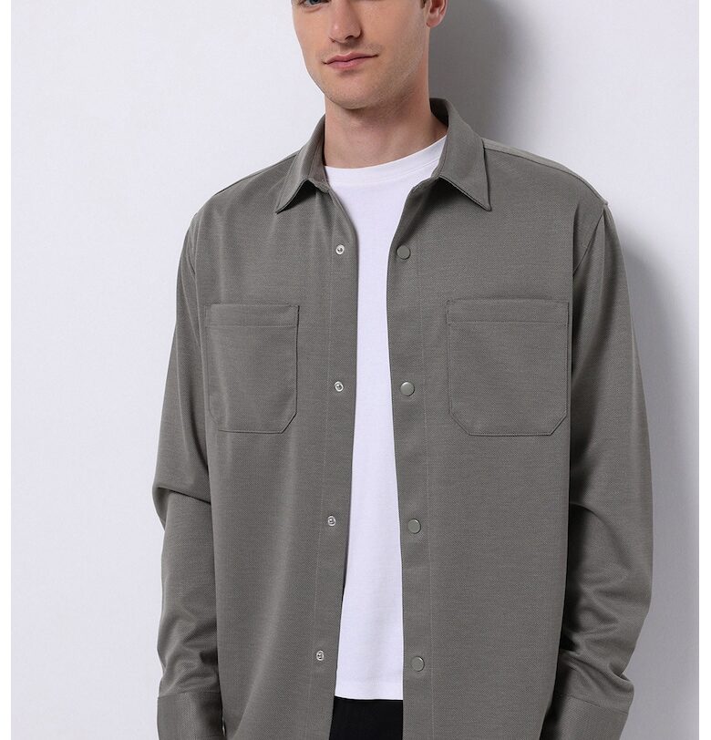 Риза с джобове на гърдите COLINS