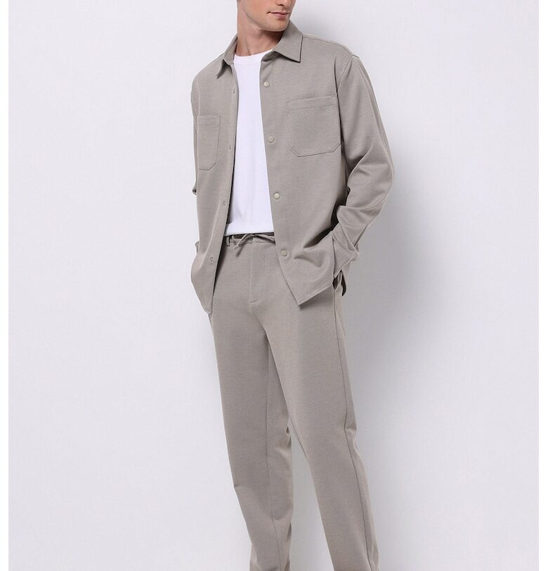 Риза с джобове на гърдите COLINS