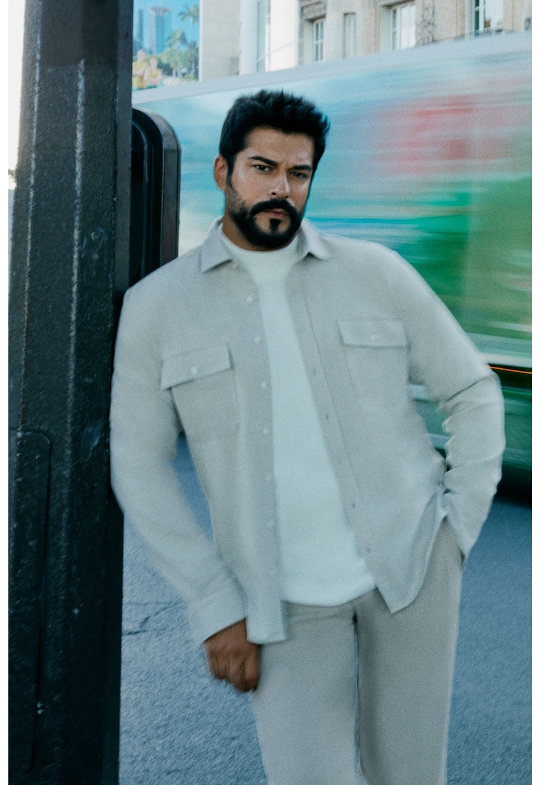 Риза с джобове с капаче ACCo