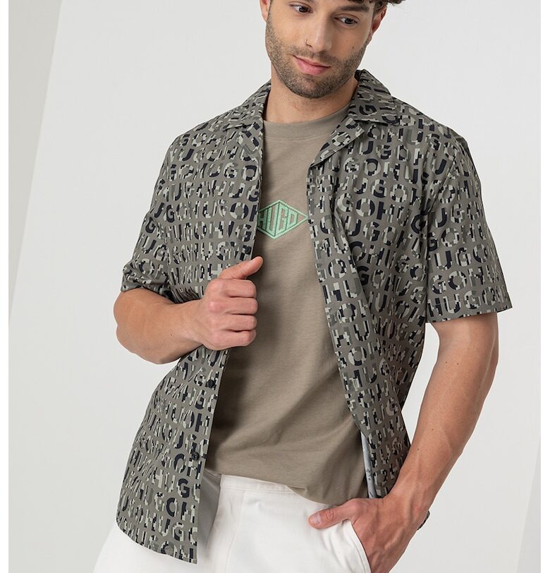 Риза с къси ръкави и лого HUGO