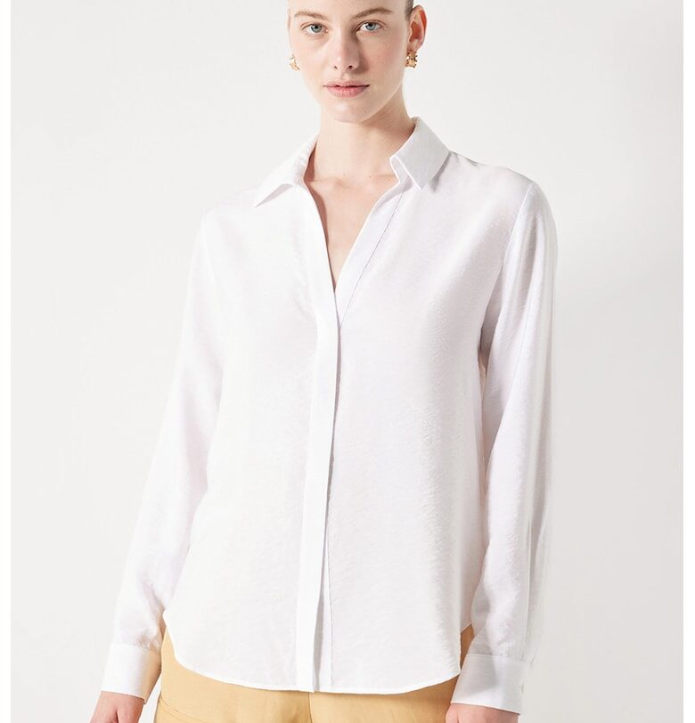 Риза с остра яка Ipekyol