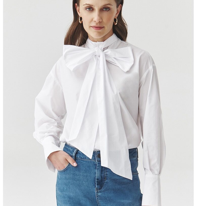 Риза с уголемена яка-панделка Tatuum