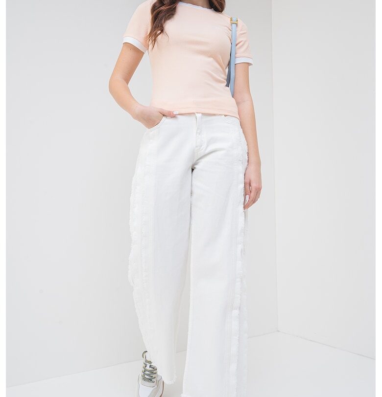 Рипсена тениска с модал GUESS