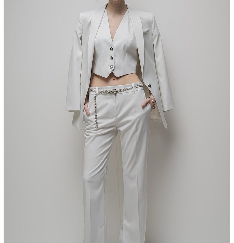 Сако Alinue с цепка на гърба HUGO