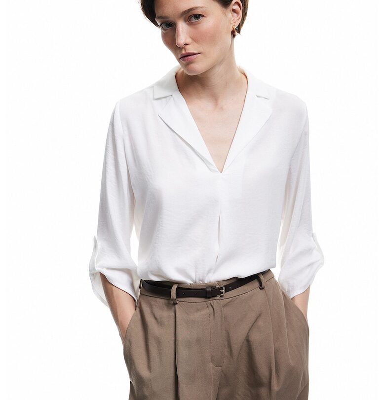 Сатинирана блуза с шпиц KOTON