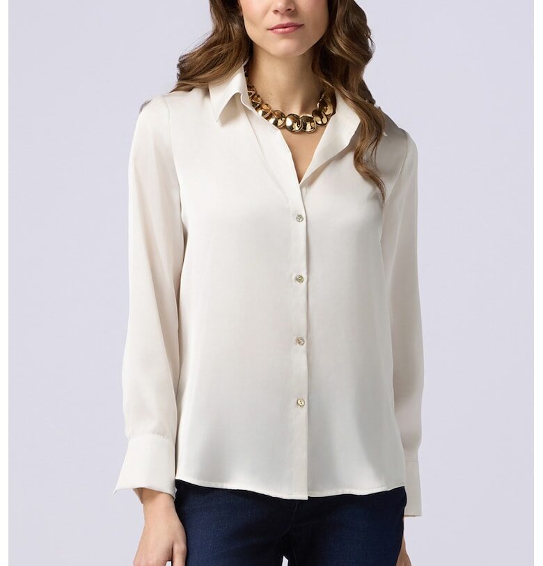 Сатинирана риза с остра яка Oltre