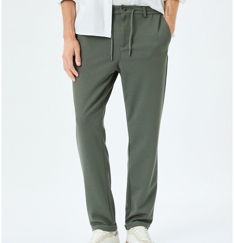 Свободен панталон чино KOTON