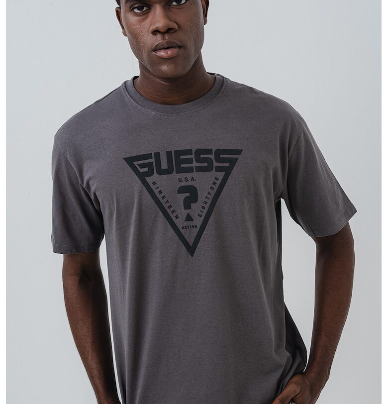 Свободна тениска с лого GUESS