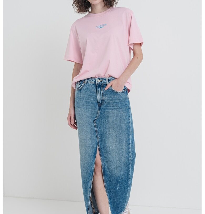 Свободна тениска с овално деколте CALVIN KLEIN JEANS