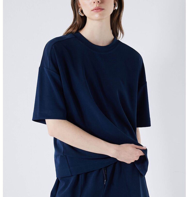 Свободна тениска с овално деколте Ipekyol