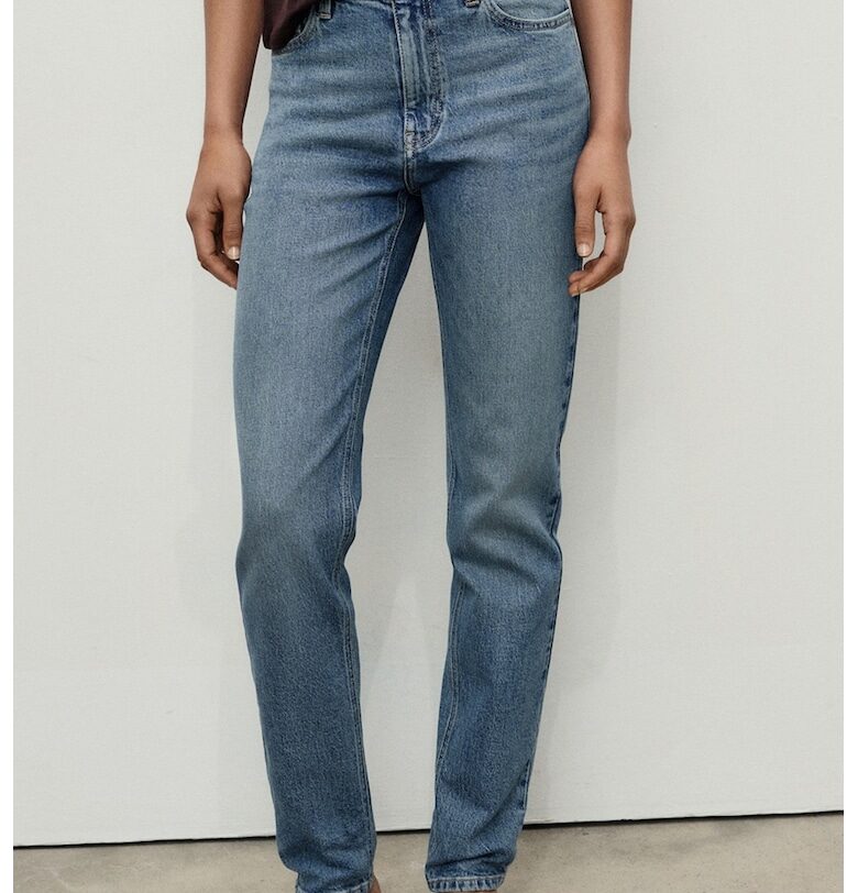 Дънки Mon с висока талия Mango