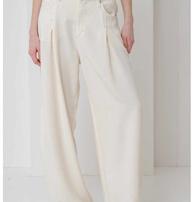 Свободни дънки с джобове BOSS