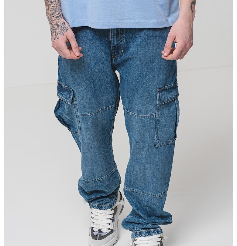 Свободни карго дънки GUESS JEANS